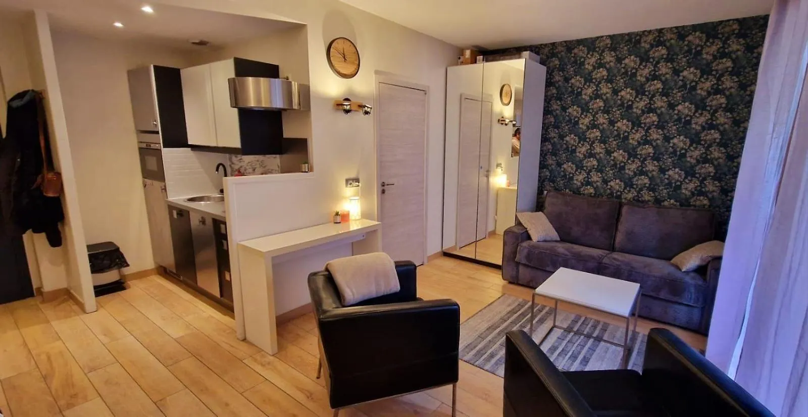 Studio Moderne, 10Min A Pied Gare D'Annecy Apartment  Annecy