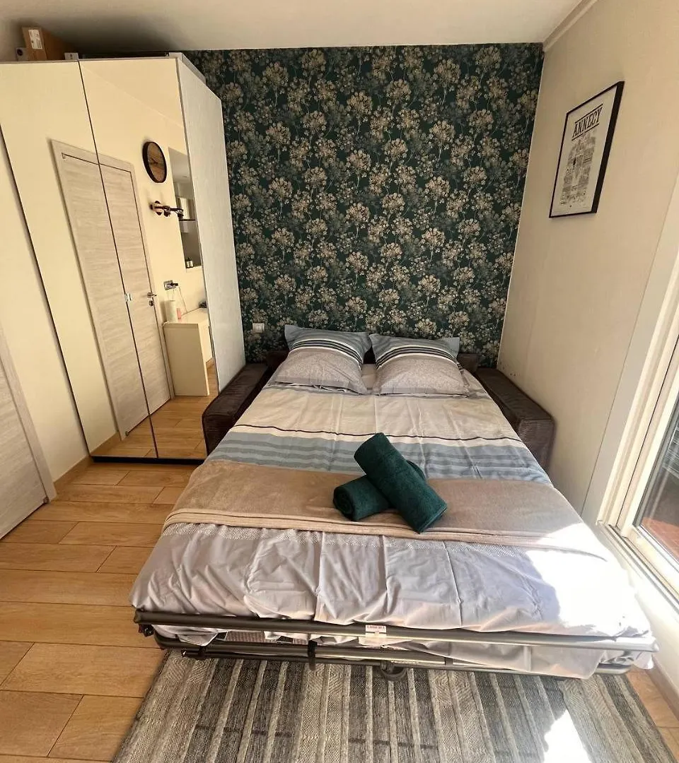 Studio Moderne, 10Min A Pied Gare D'Annecy Apartment
