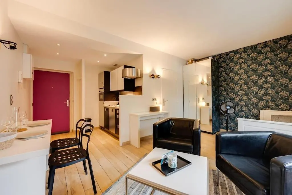 Studio Moderne, 10Min A Pied Gare D'Annecy Apartment France
