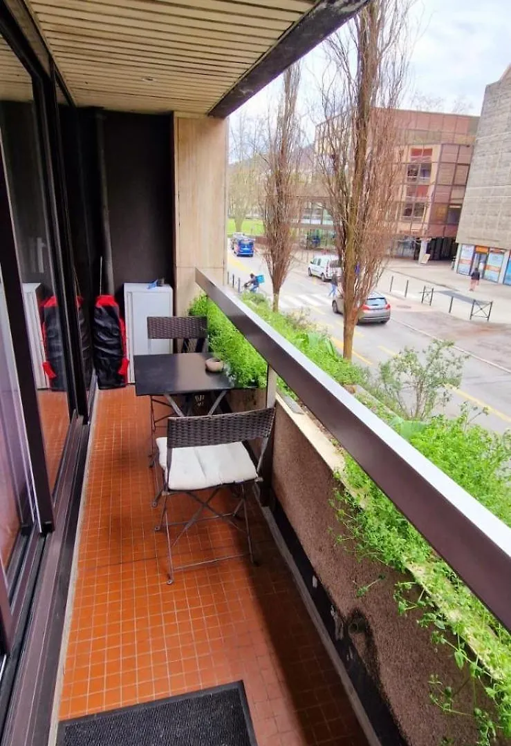 Studio Moderne, 10Min A Pied Gare D'Annecy Apartment France