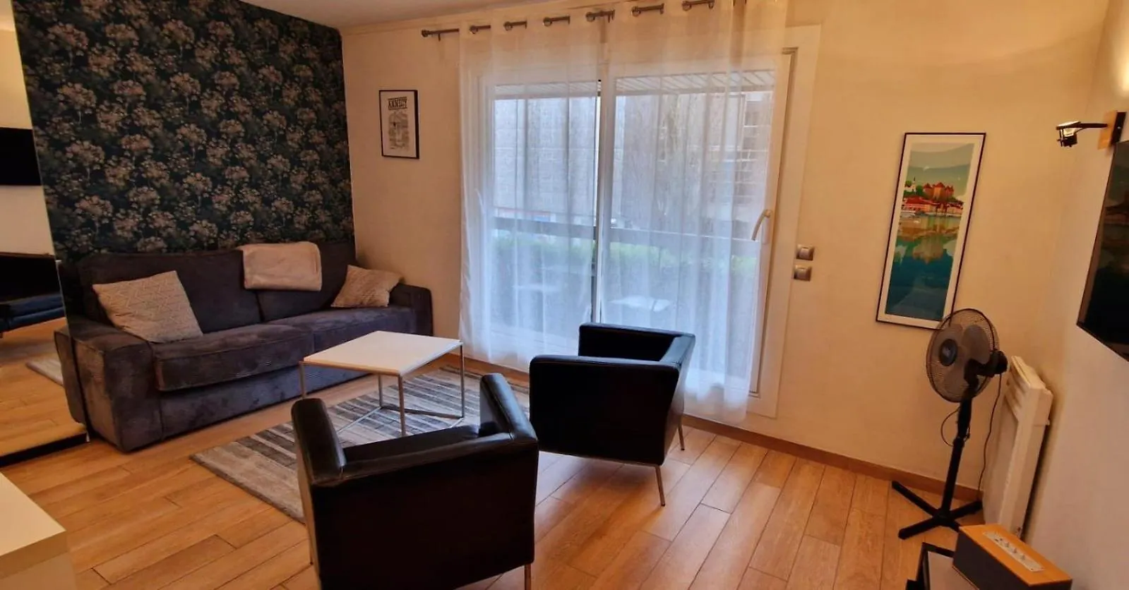 Studio Moderne, 10Min A Pied Gare D'Annecy Apartment 0*, Annecy